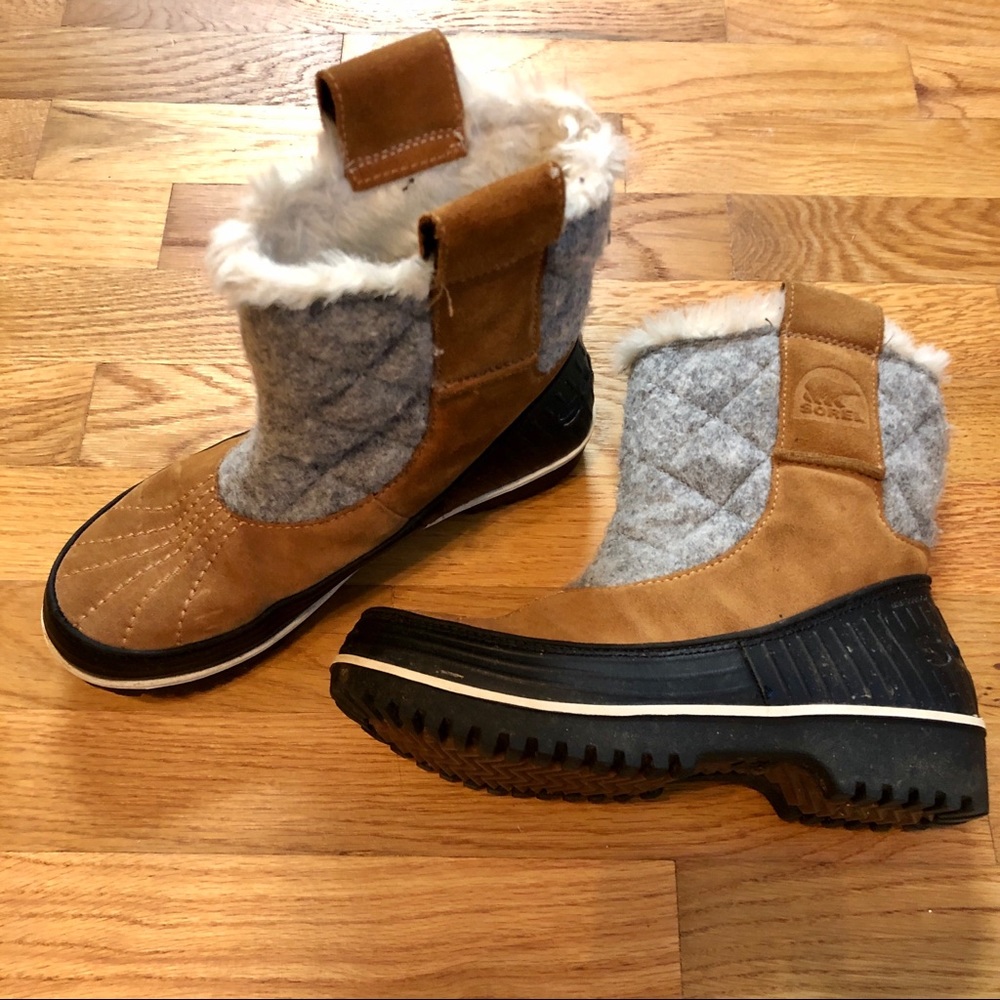 Sorel Tivoli II Pull On Winter Boot size 6.5